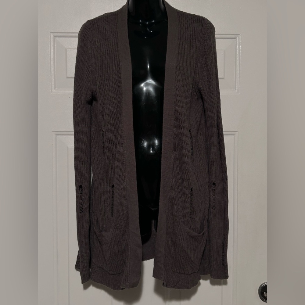 Buckle Day Trip BKE Distressed Gray‎ Sweater Cardigan Womens Size Small